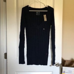 American eagle Outfitters navy lightweight sweater